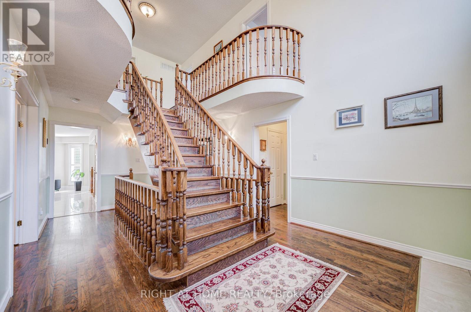 128 Carlyle Crescent, Aurora, Ontario  L4G 6P7 - Photo 7 - N12434128