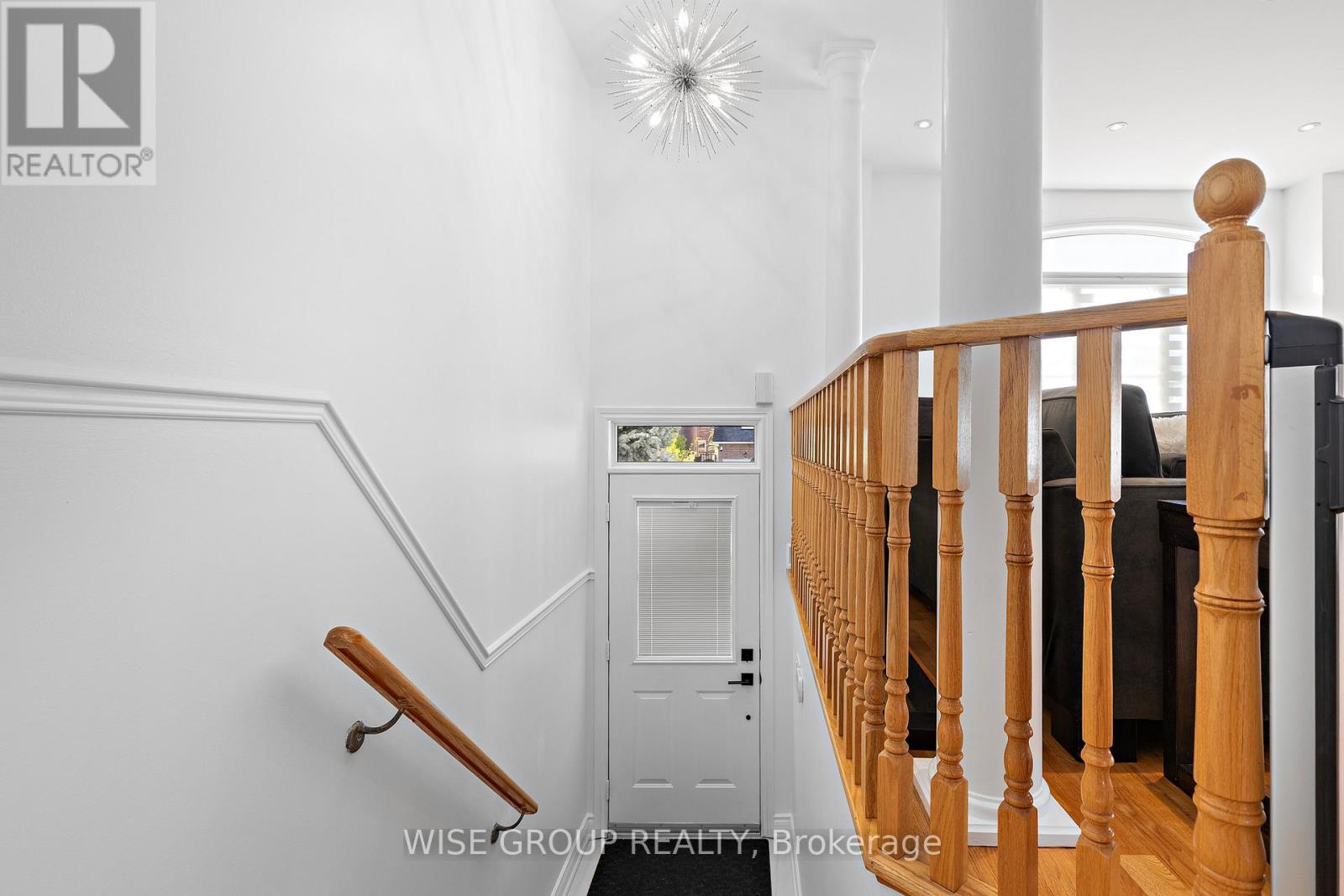 52 Mintwood Road, Vaughan, Ontario  L4J 9C3 - Photo 2 - N12434167
