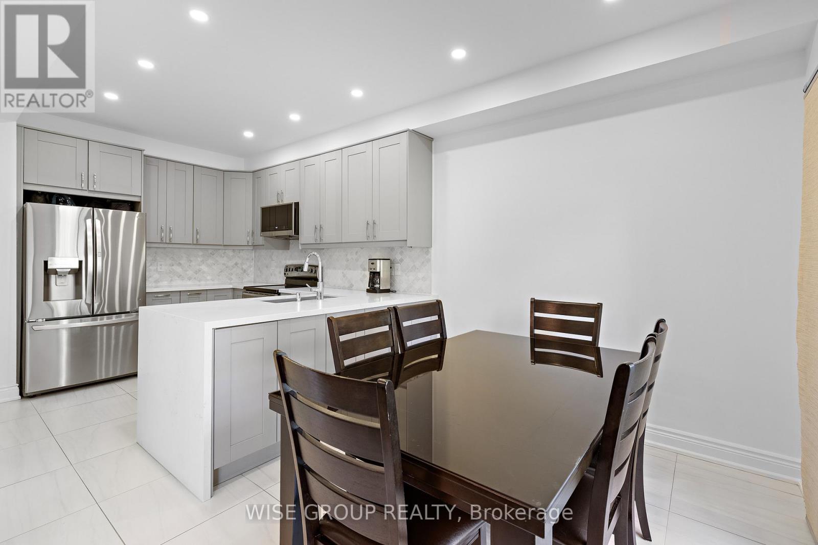 52 Mintwood Road, Vaughan, Ontario  L4J 9C3 - Photo 5 - N12434167