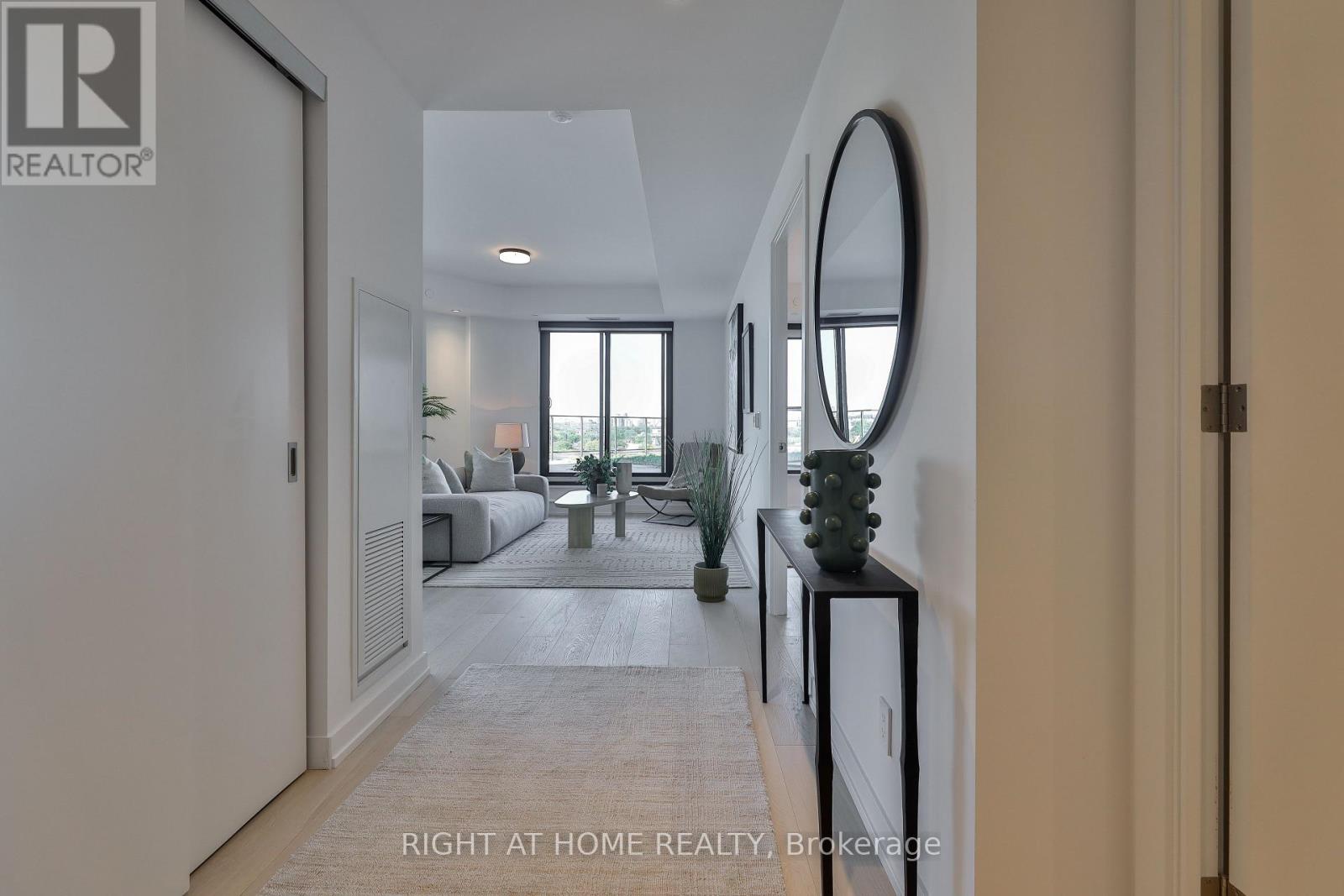 906 - 200 Sudbury Street, Toronto, Ontario  M6J 0H1 - Photo 1 - C12434208