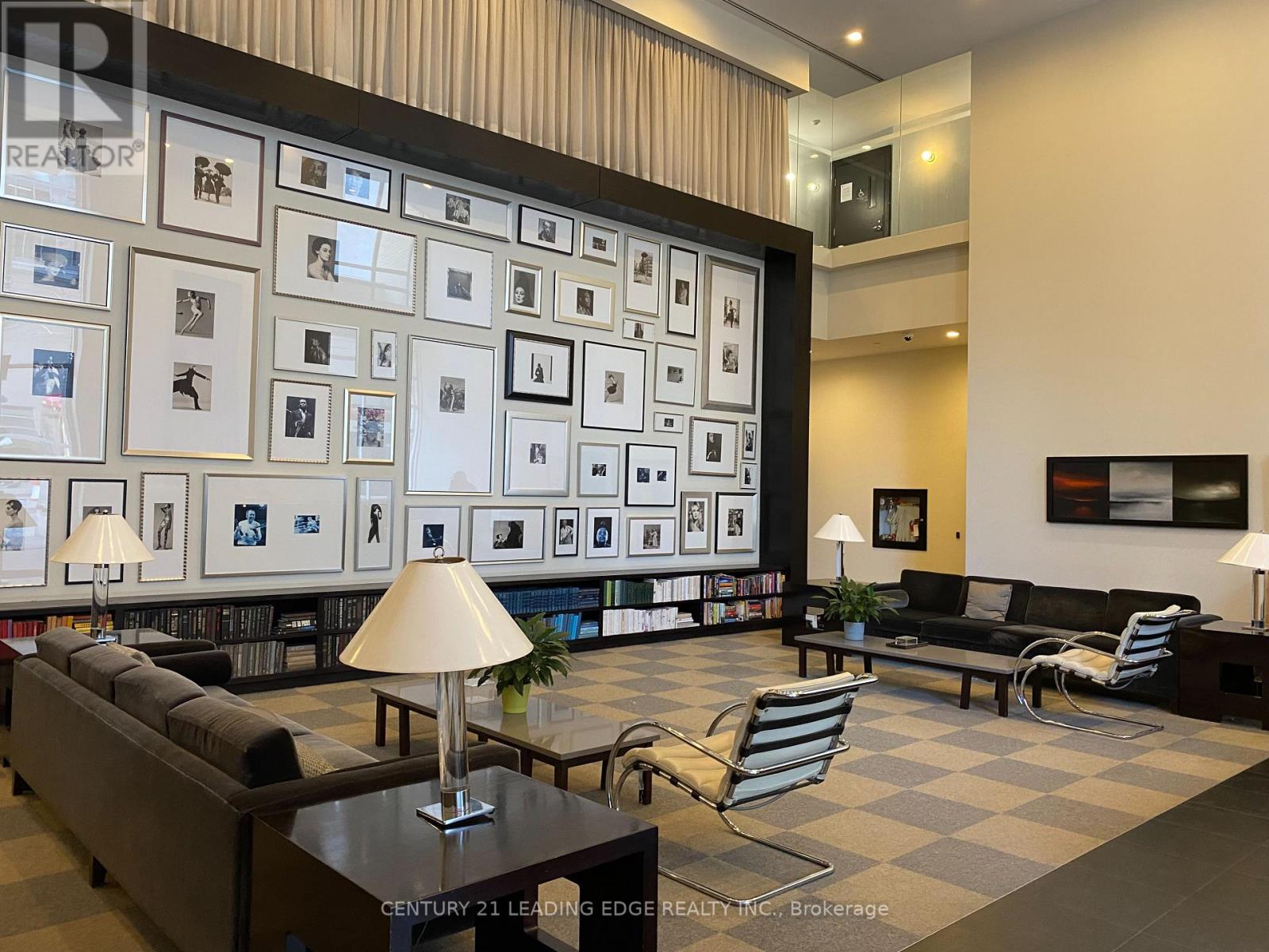 1018 - 438 King Street W, Toronto, Ontario  M5V 3T9 - Photo 3 - C12434226