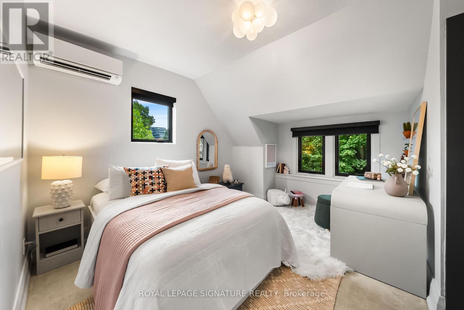 820 Palmerston Avenue, Toronto, Ontario  M6G 2R9 - Photo 34 - C12434259