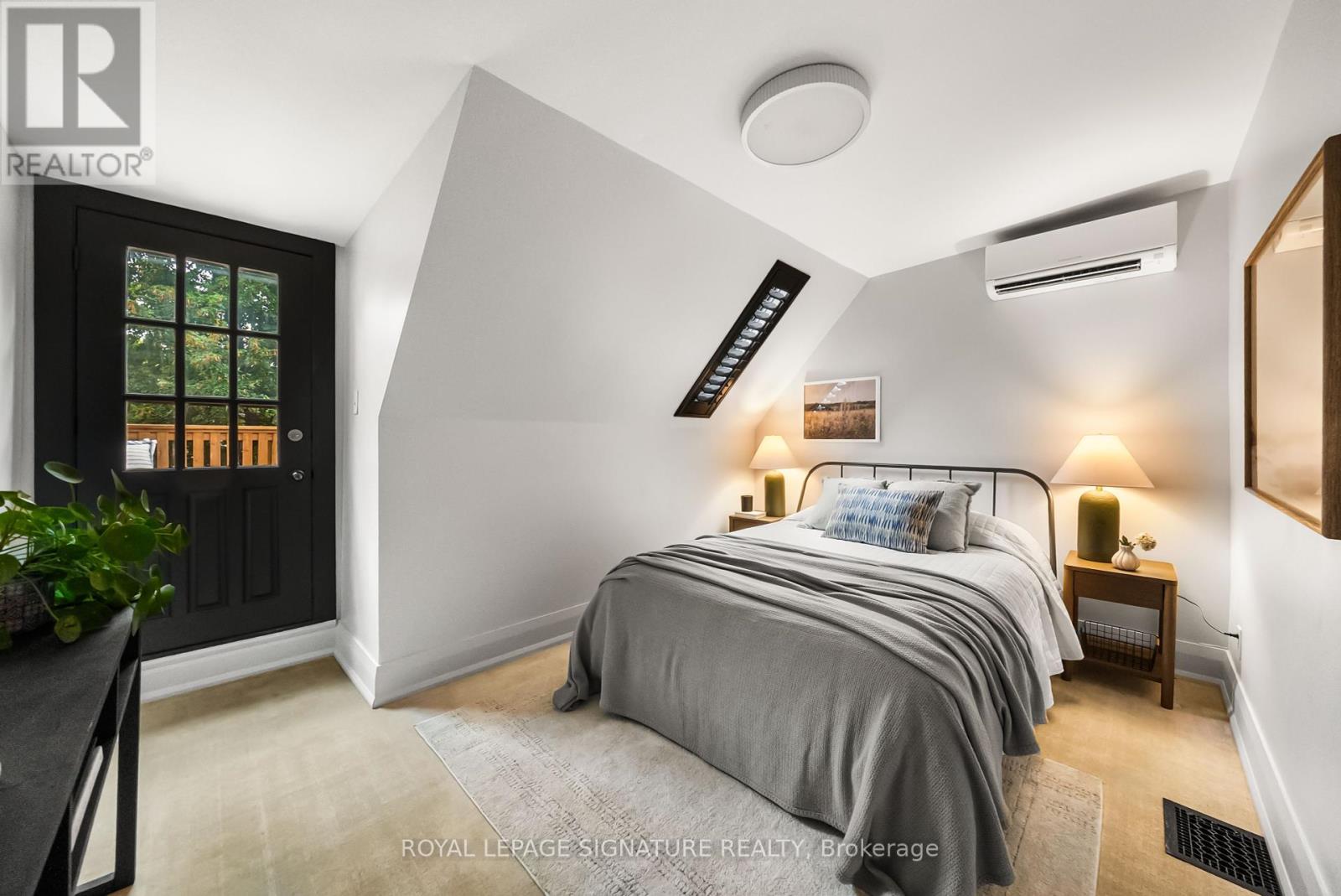 820 Palmerston Avenue, Toronto, Ontario  M6G 2R9 - Photo 36 - C12434259