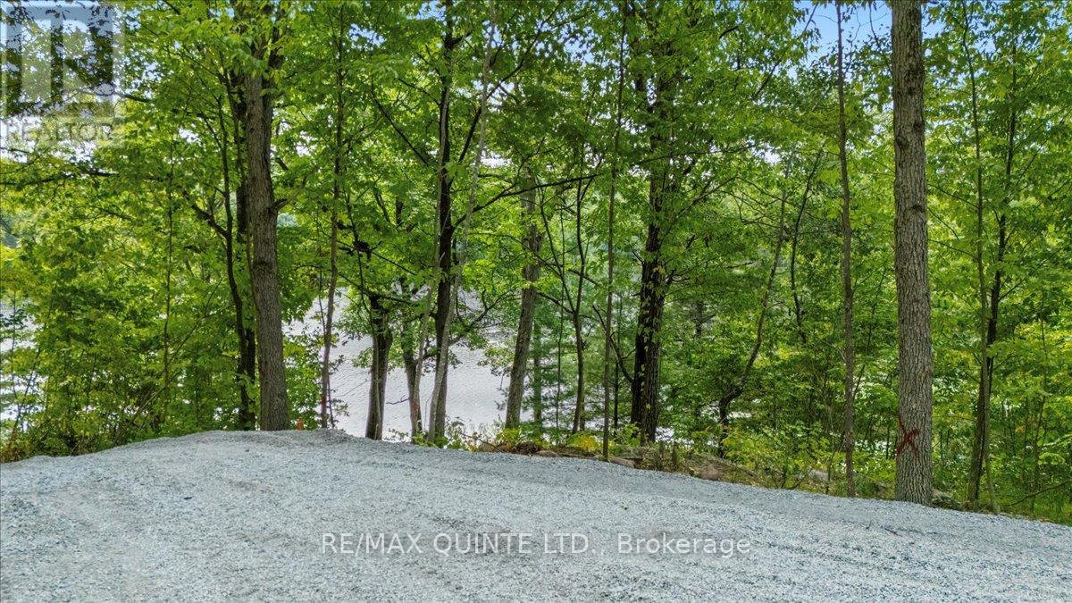 102 Attwood Lane, Frontenac (Frontenac South), Ontario  K0H 1T0 - Photo 35 - X12328476