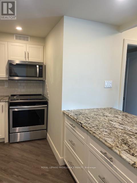 1002 - 344 Front Street, Belleville, Ontario  K8N 5M4 - Photo 10 - X12432563