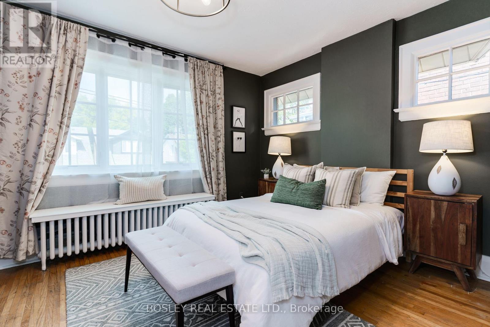 43 Eastwood Road, Toronto, Ontario  M4L 2C6 - Photo 17 - E12434205