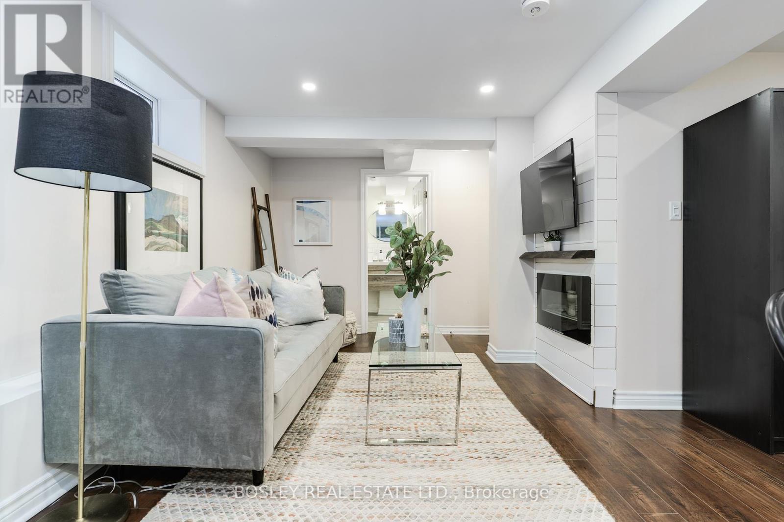 43 Eastwood Road, Toronto, Ontario  M4L 2C6 - Photo 34 - E12434205