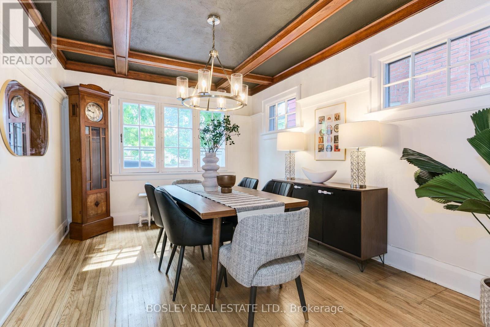 43 Eastwood Road, Toronto, Ontario  M4L 2C6 - Photo 7 - E12434205