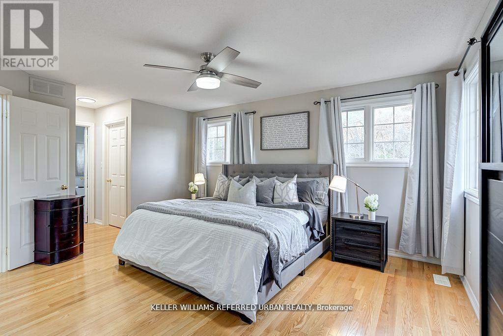 2 Thistledown Crescent, Whitby, Ontario  L1R 3P2 - Photo 16 - E12434223