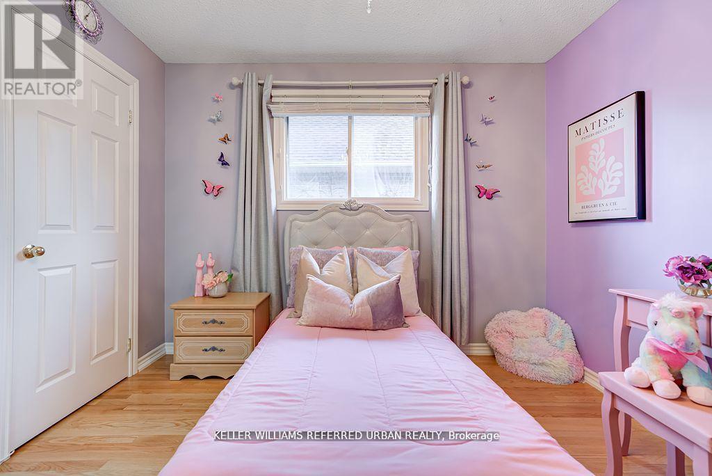 2 Thistledown Crescent, Whitby, Ontario  L1R 3P2 - Photo 23 - E12434223