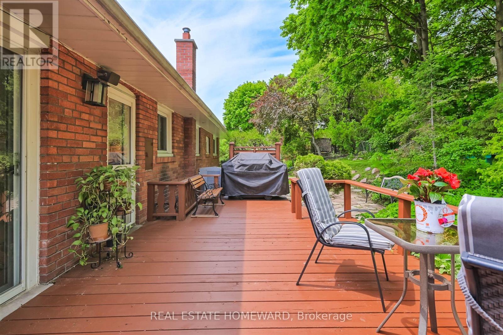 8 Burnview Crescent, Toronto, Ontario  M1H 1B5 - Photo 29 - E12434236