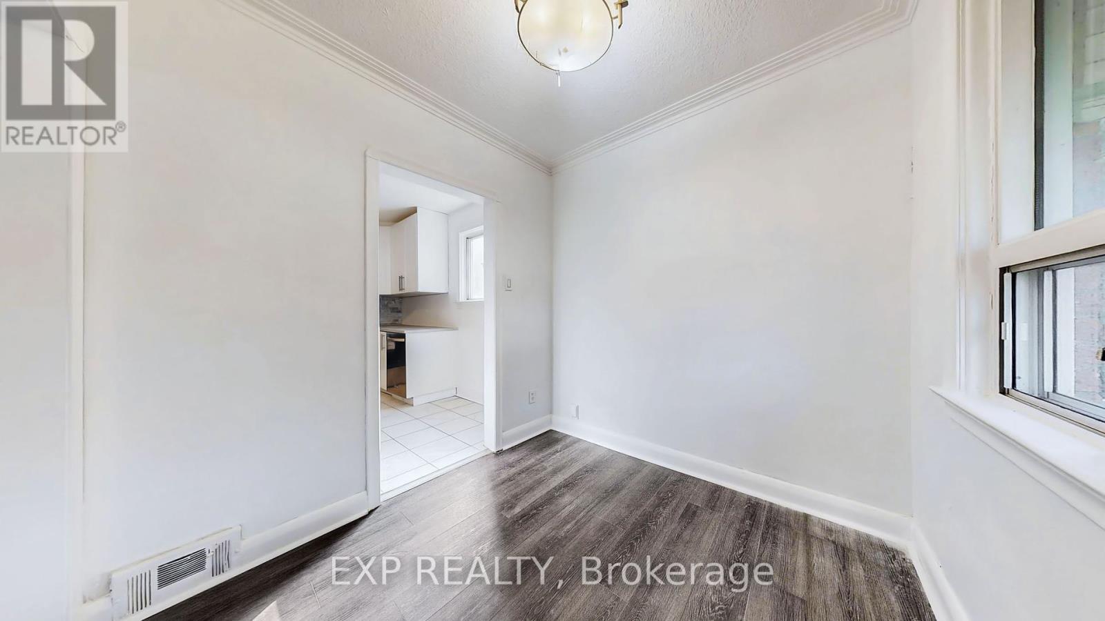 Main - 47 Boyce Avenue, Toronto, Ontario  M1J 1K6 - Photo 11 - E12434244