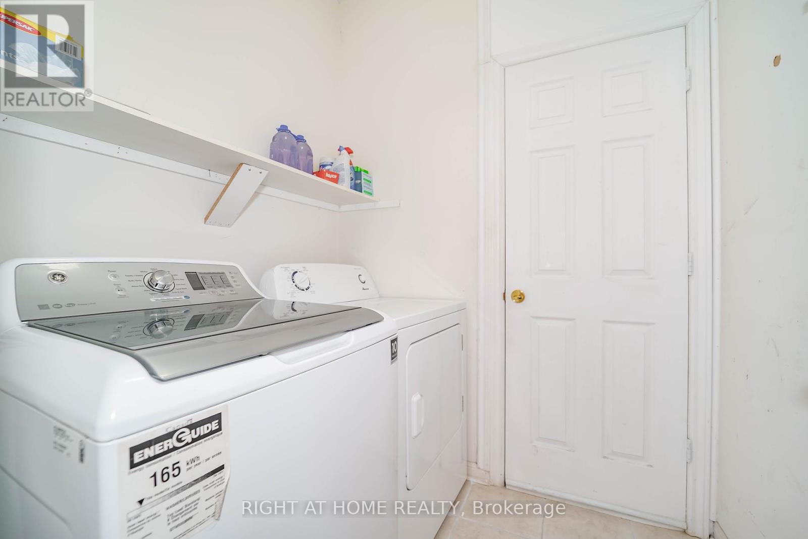 180 Raponi Circle, Toronto, Ontario  M1X 2C8 - Photo 10 - E12434273