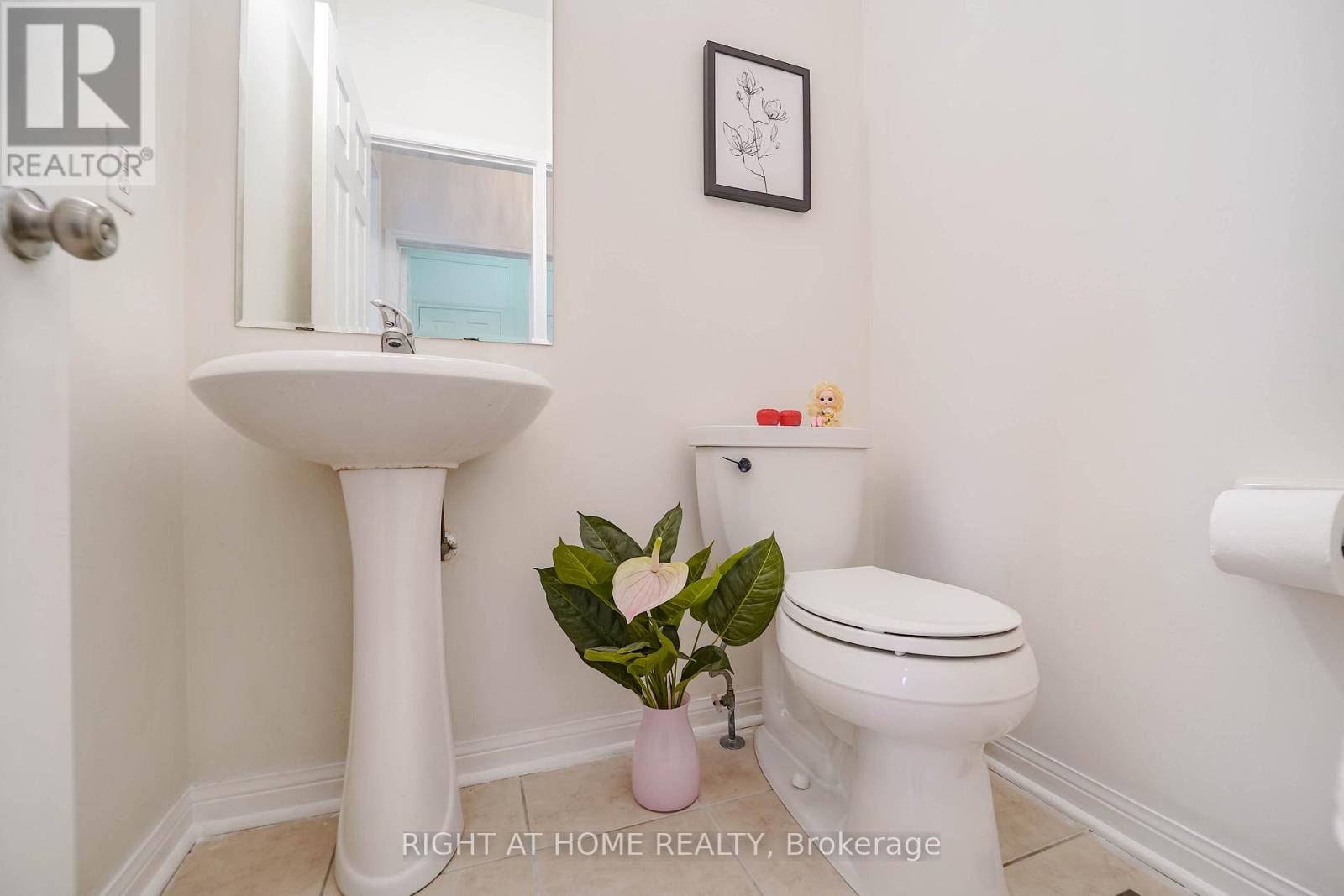 180 Raponi Circle, Toronto, Ontario  M1X 2C8 - Photo 11 - E12434273