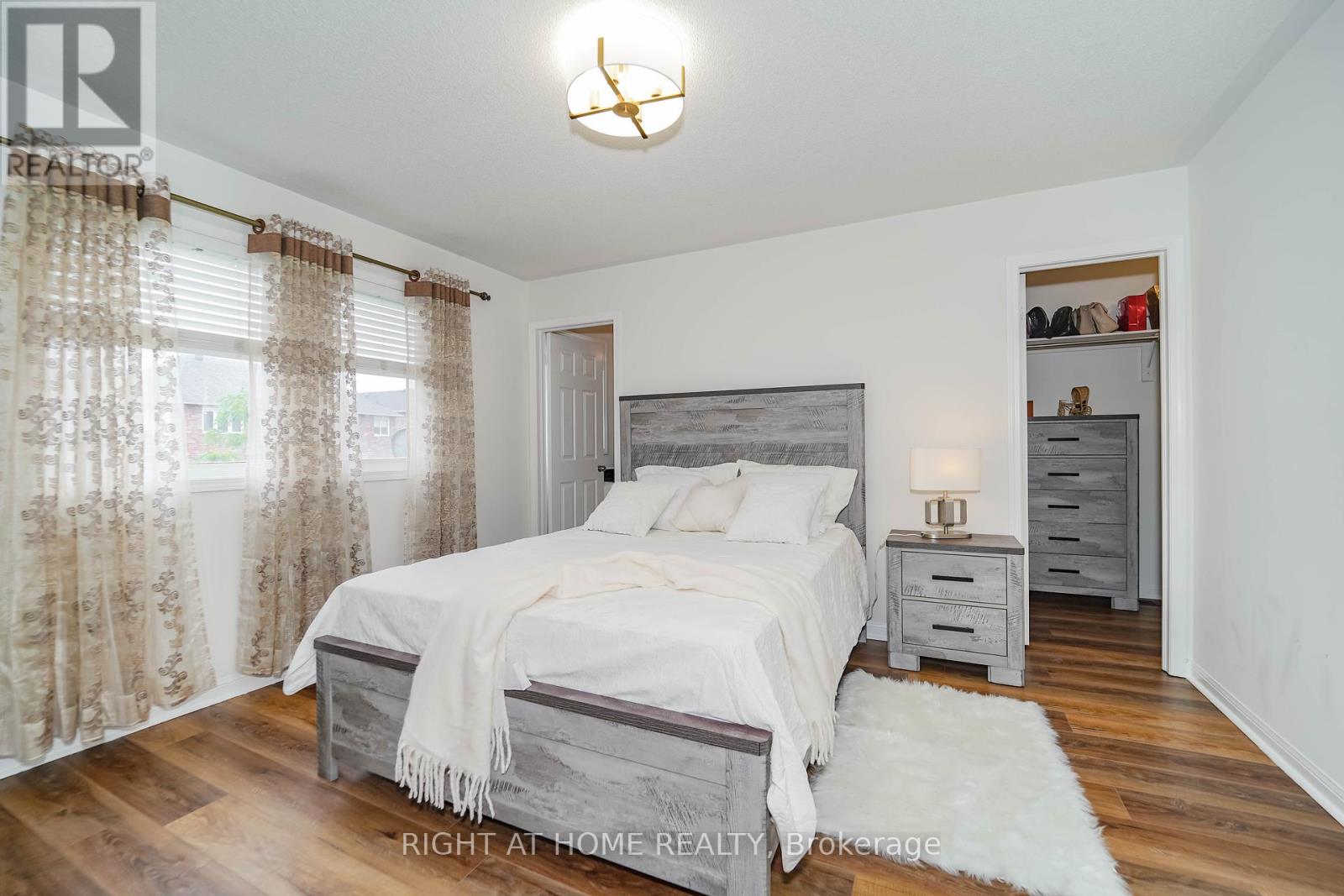 180 Raponi Circle, Toronto, Ontario  M1X 2C8 - Photo 27 - E12434273