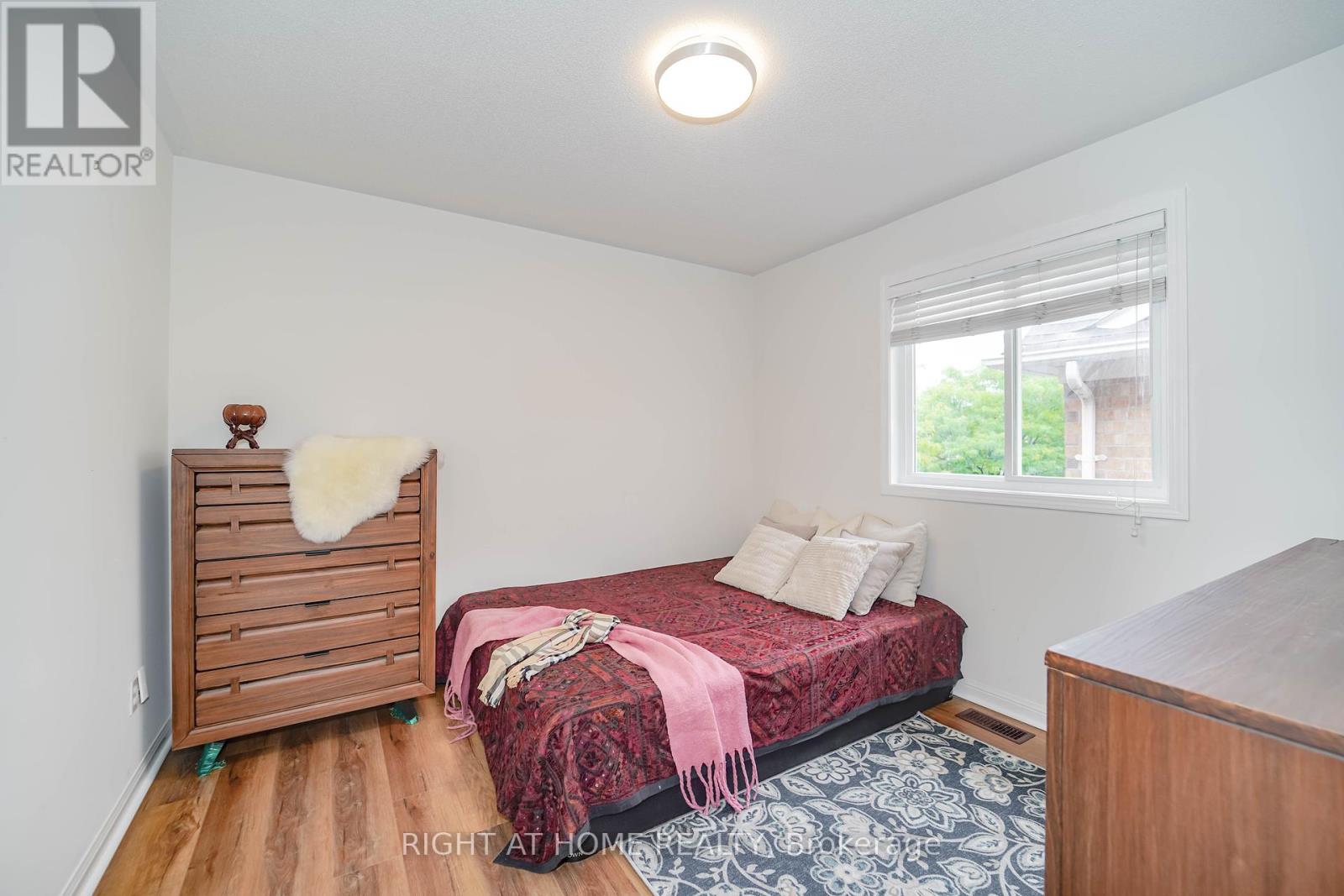 180 Raponi Circle, Toronto, Ontario  M1X 2C8 - Photo 33 - E12434273