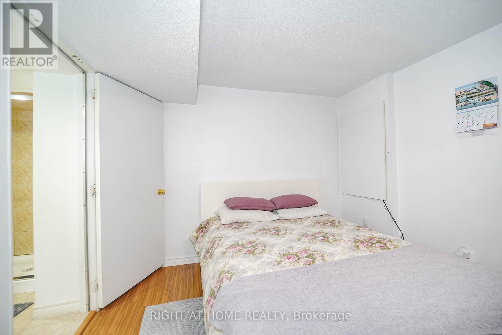 180 Raponi Circle, Toronto, Ontario  M1X 2C8 - Photo 40 - E12434273