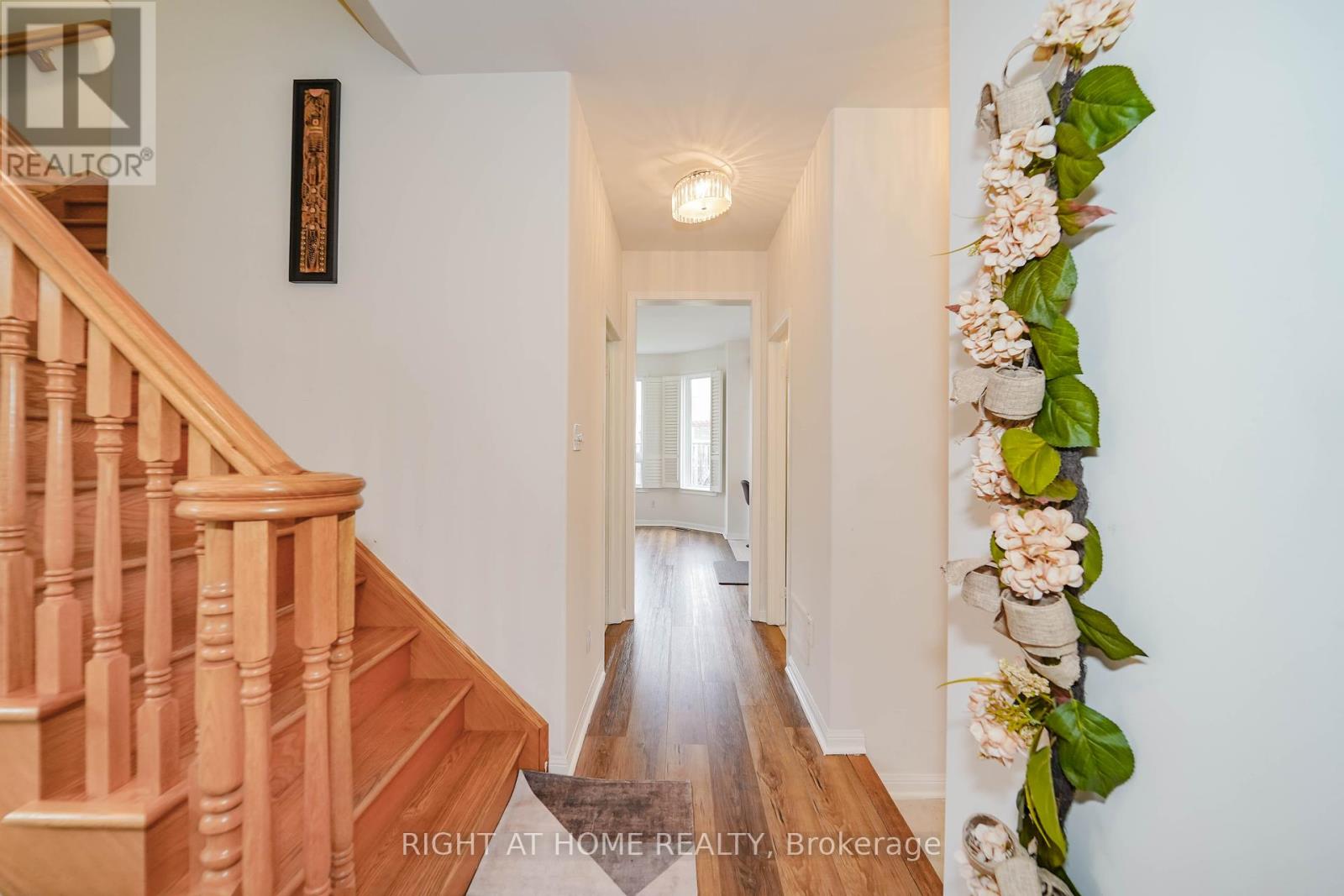 180 Raponi Circle, Toronto, Ontario  M1X 2C8 - Photo 9 - E12434273
