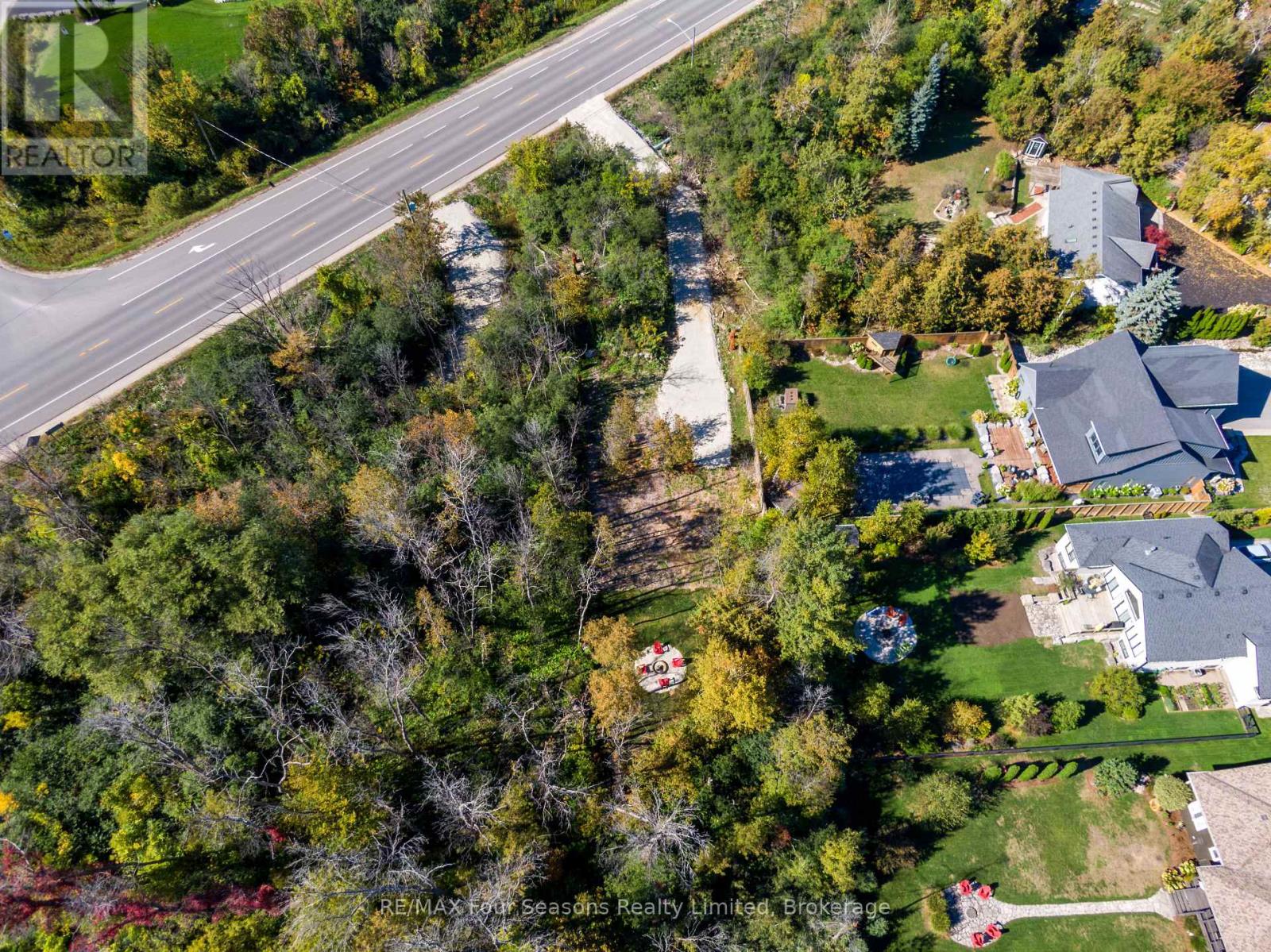 9746 Beachwood Road, Collingwood, Ontario  L9Y 3Z1 - Photo 14 - S12434329