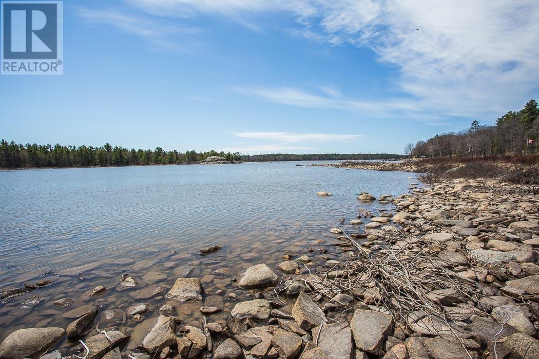 279 Finns Bay RD N, Echo Bay, Ontario