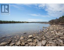 279 Finns Bay RD N, Echo Bay, Ontario