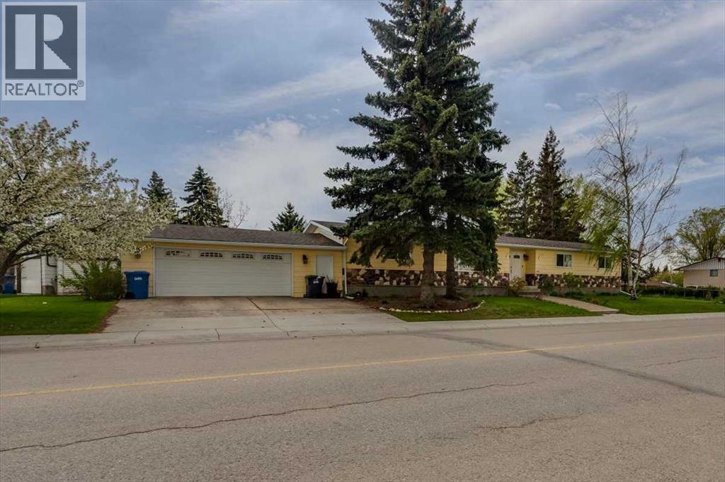 1203 Gough Road, Carstairs, Alberta  T0M 0N0 - Photo 2 - A2222112
