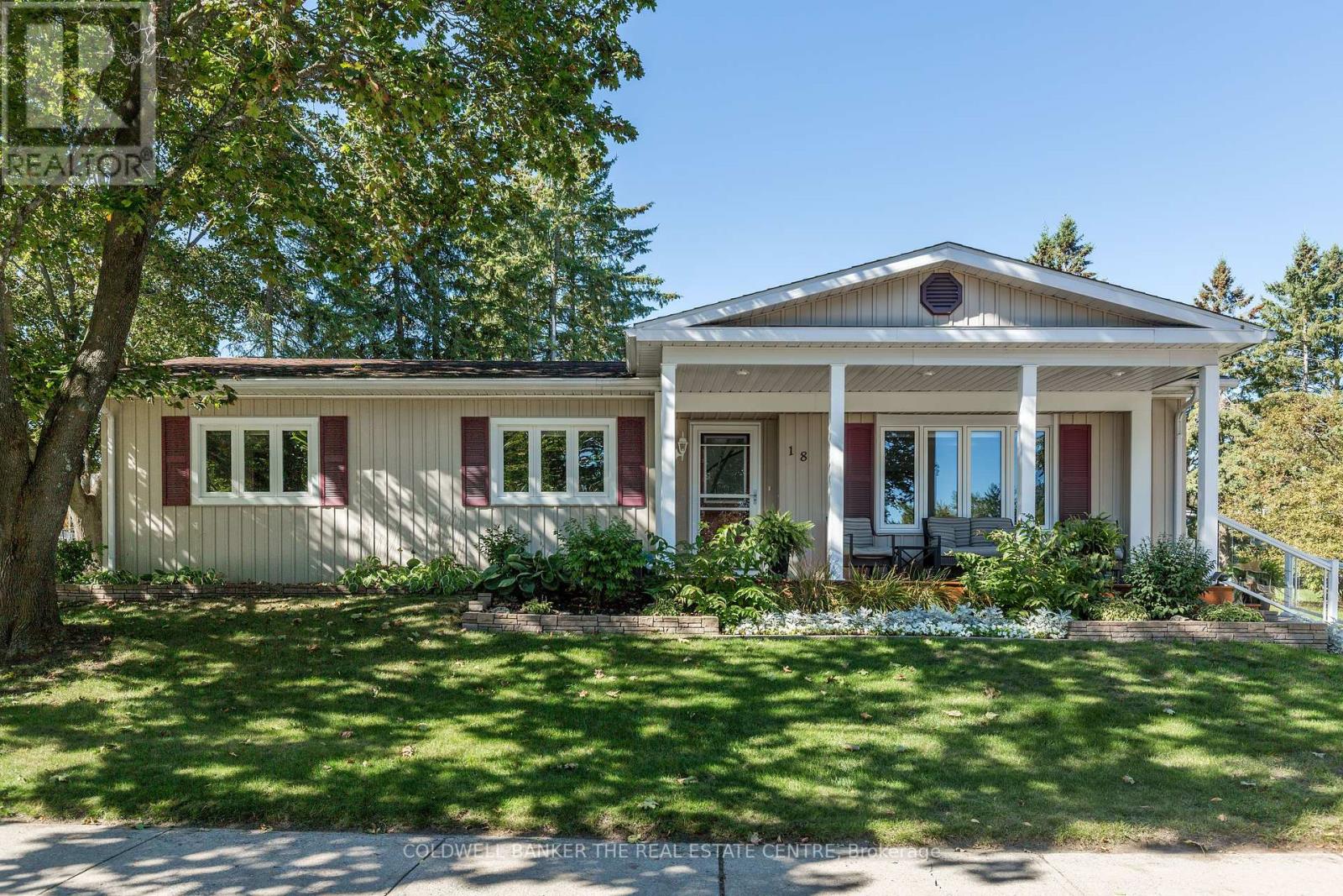 18 BROADWAY AVENUE, Innisfil, Ontario