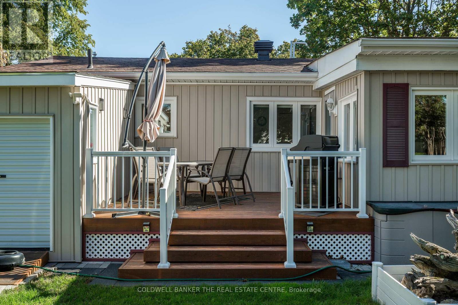 18 Broadway Avenue, Innisfil, Ontario  L9S 1M7 - Photo 26 - N12434228