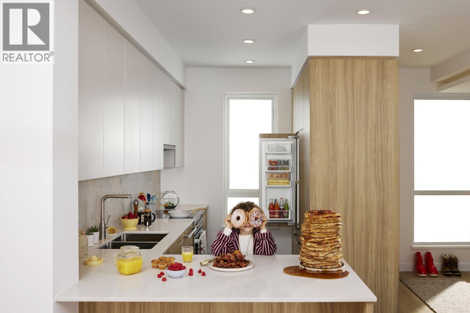 103 2306 Emery Court, North Vancouver, British Columbia  V0V 0V0 - Photo 3 - R3053549