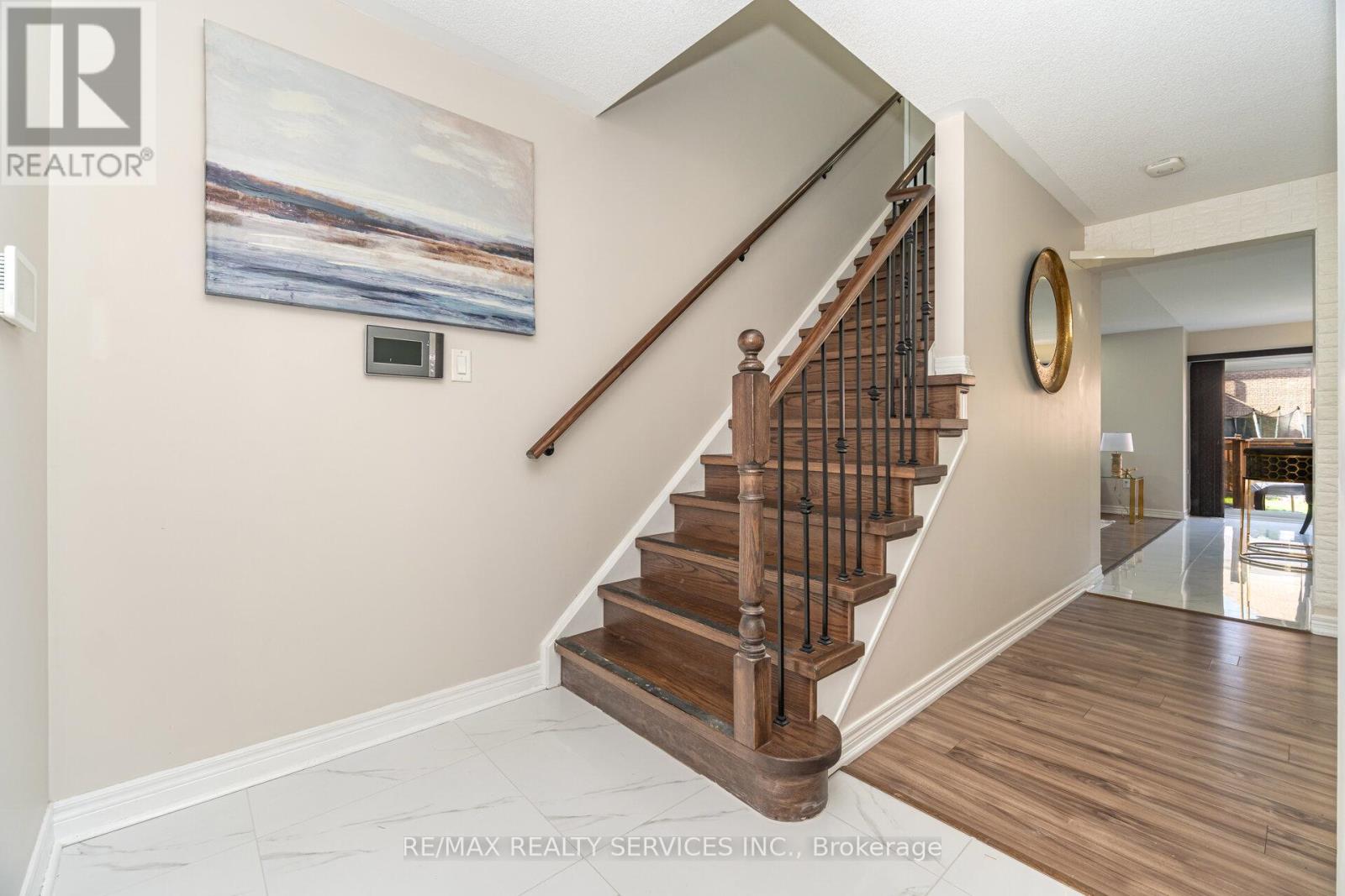 3 Napoleon Crescent, Brampton, Ontario  L6P 3K6 - Photo 21 - W12434042