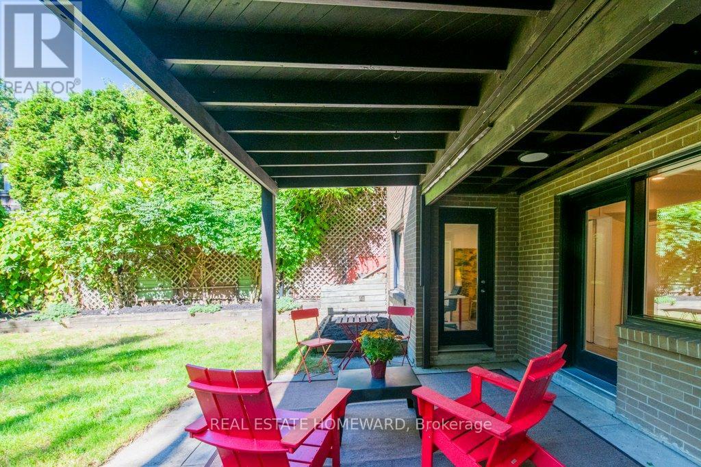 180 Ellis Avenue, Toronto, Ontario  M6S 2X2 - Photo 45 - W12434054