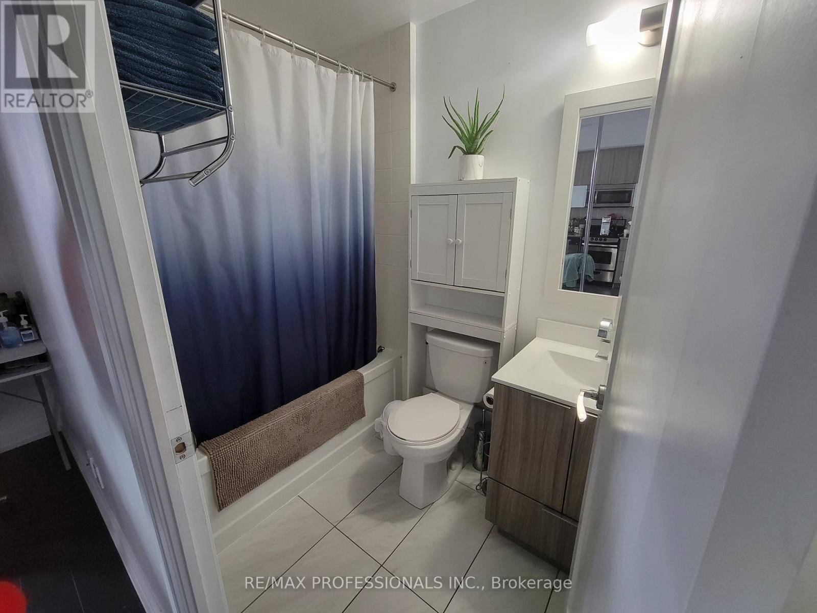 411 - 56 Annie Craig Drive, Toronto, Ontario  M8V 0C4 - Photo 11 - W12434115