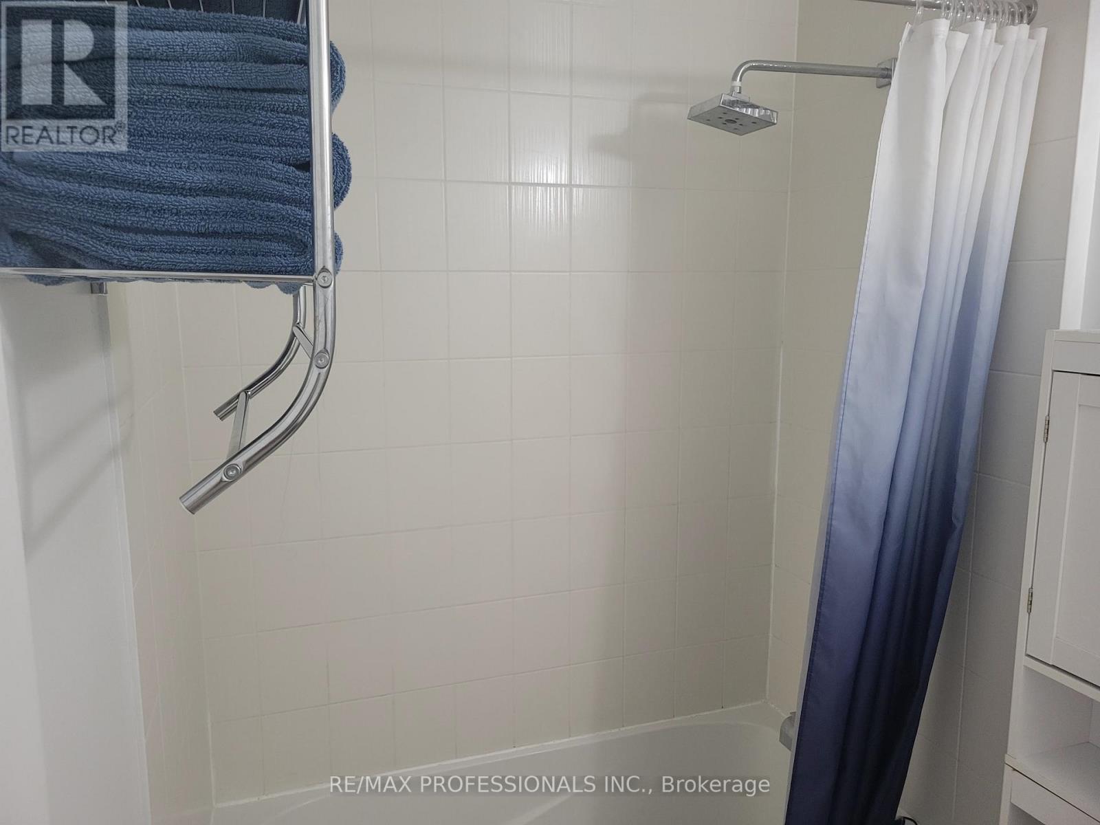411 - 56 Annie Craig Drive, Toronto, Ontario  M8V 0C4 - Photo 13 - W12434115