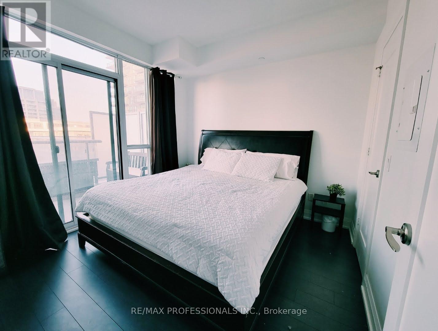 411 - 56 Annie Craig Drive, Toronto, Ontario  M8V 0C4 - Photo 14 - W12434115