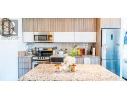 411 - 56 ANNIE CRAIG DRIVE, Toronto, Ontario