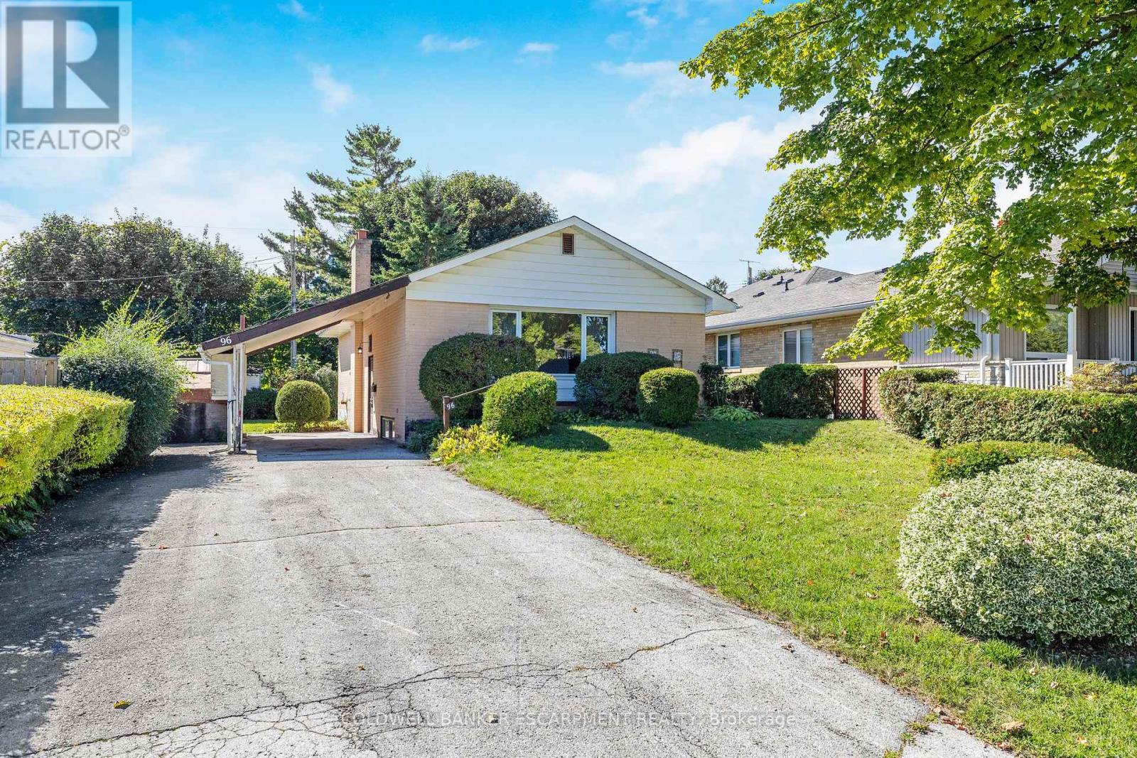 96 Churchill Road, Halton Hills, Ontario  L7J 2J4 - Photo 1 - W12434169
