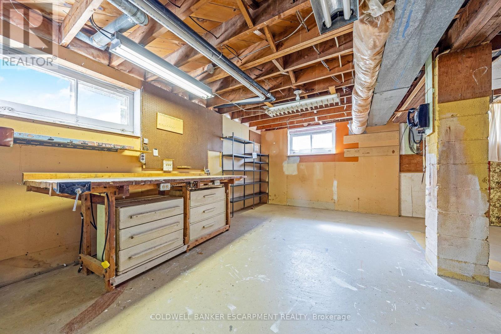 96 Churchill Road, Halton Hills, Ontario  L7J 2J4 - Photo 22 - W12434169