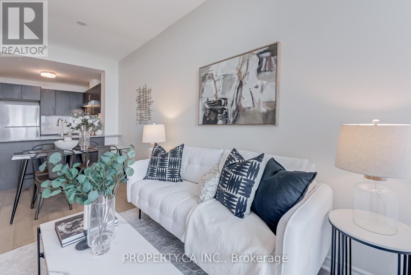704 - 2522 Keele Street, Toronto, Ontario  M6L 0A2 - Photo 10 - W12434189