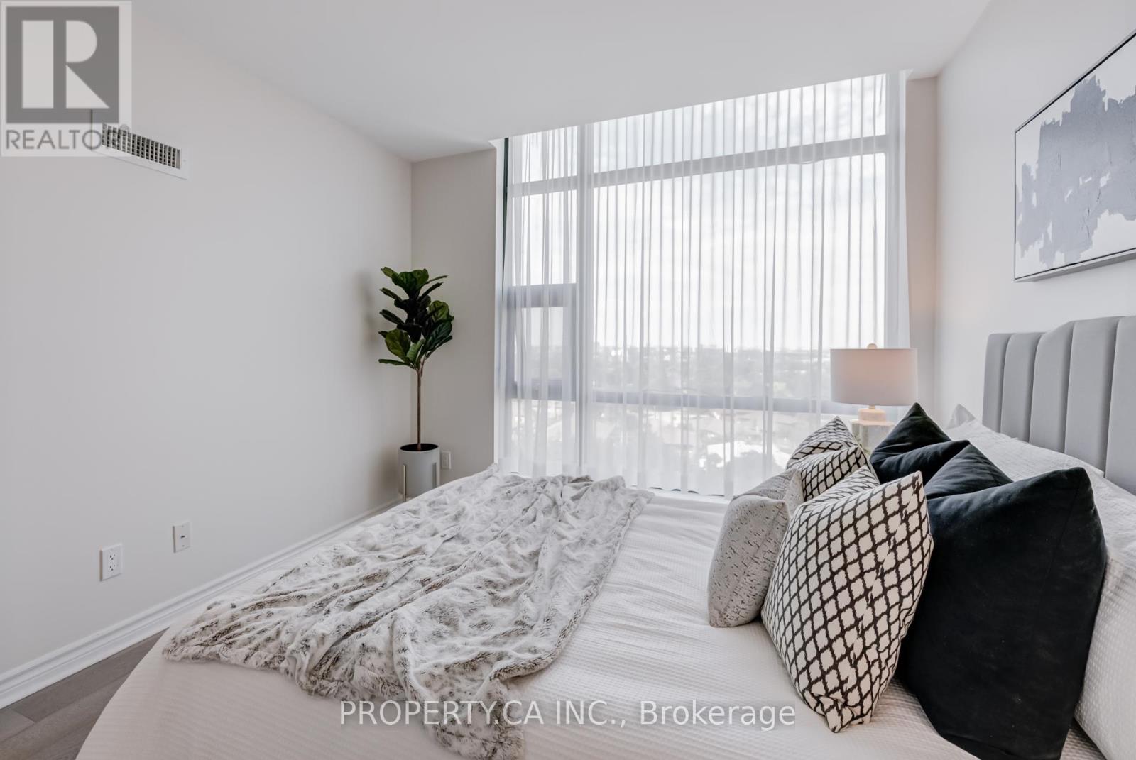 704 - 2522 Keele Street, Toronto, Ontario  M6L 0A2 - Photo 26 - W12434189