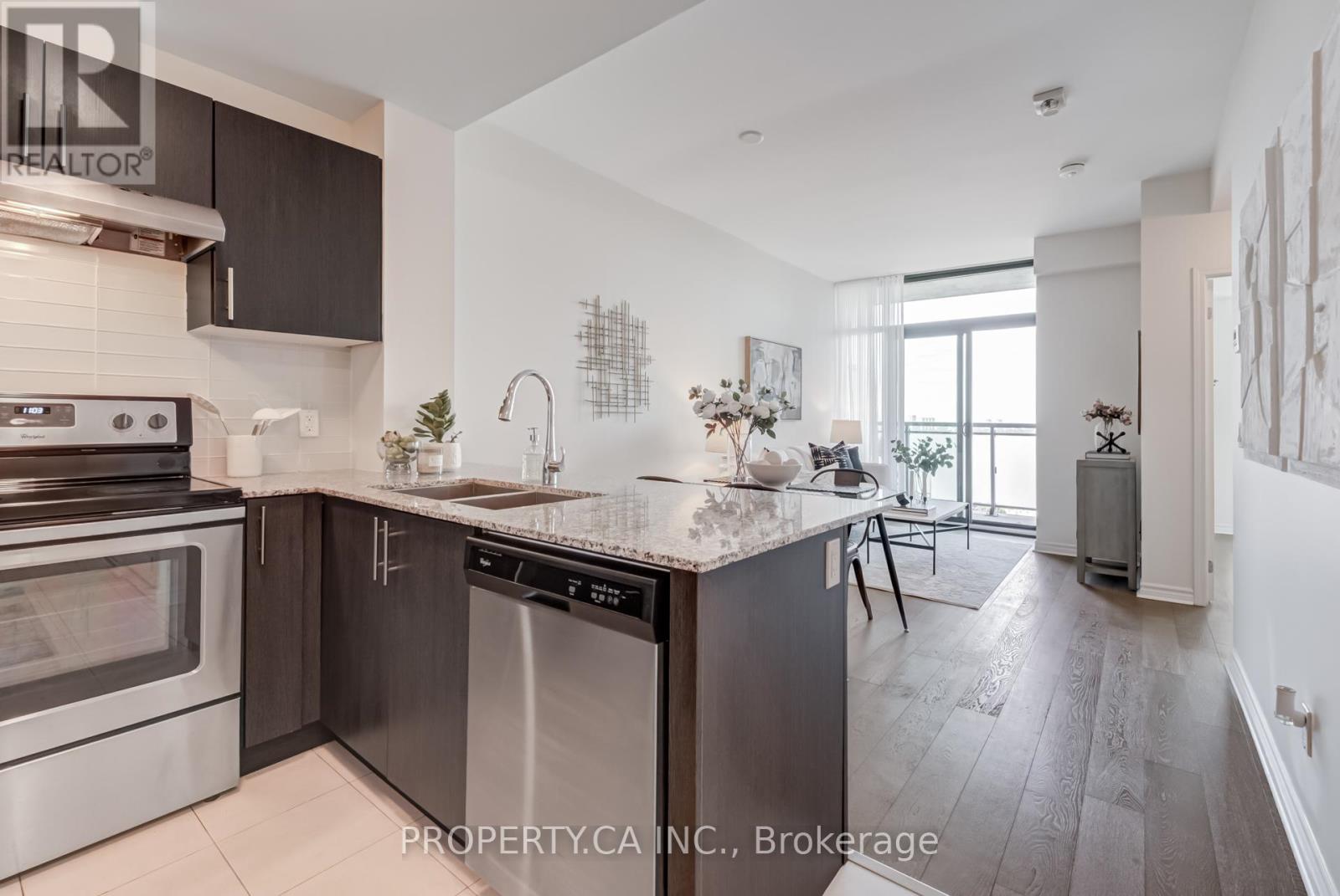 704 - 2522 Keele Street, Toronto, Ontario  M6L 0A2 - Photo 7 - W12434189