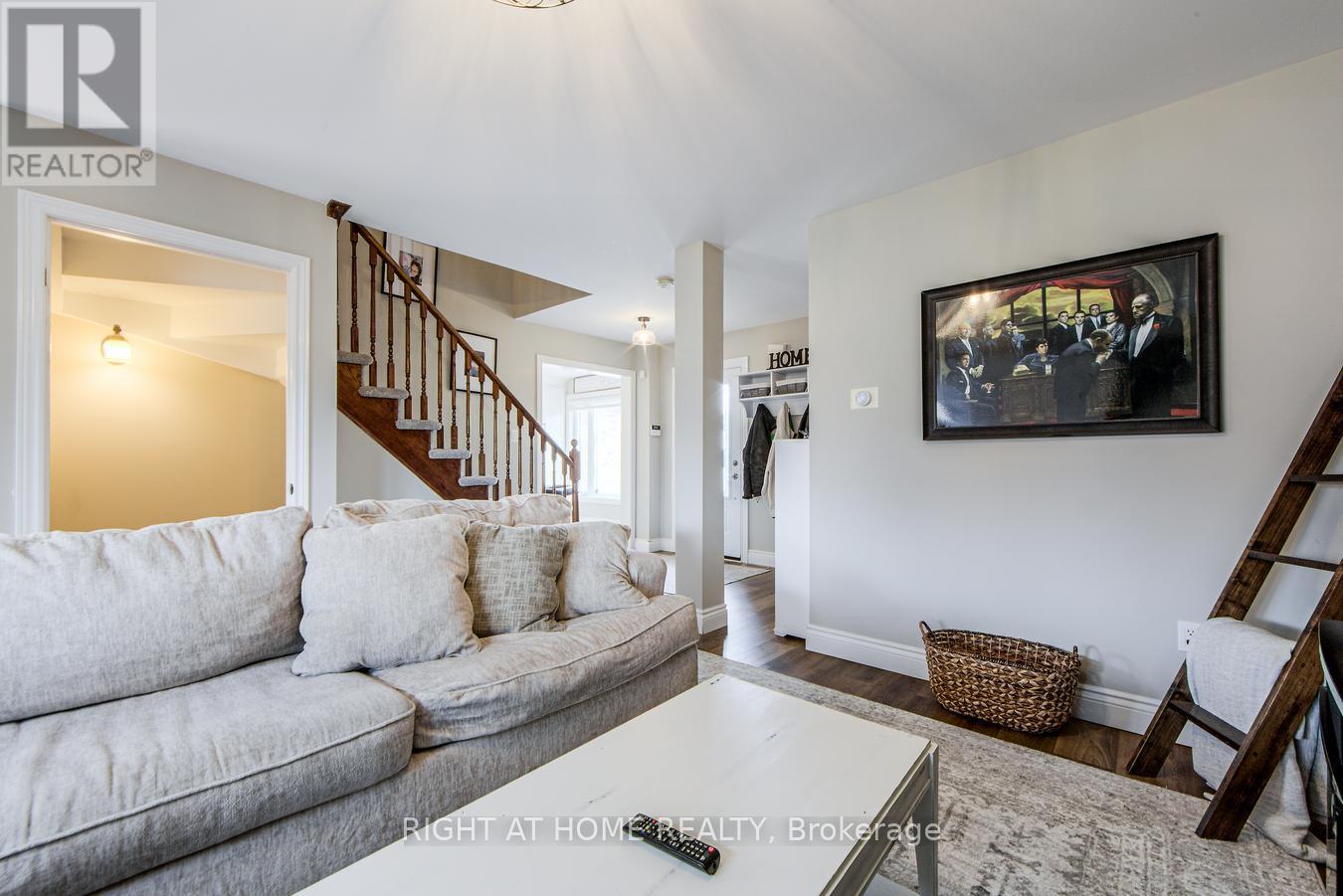 34 Lang Drive, Barrie (0 West), Ontario  L4N 0W3 - Photo 10 - S12434263