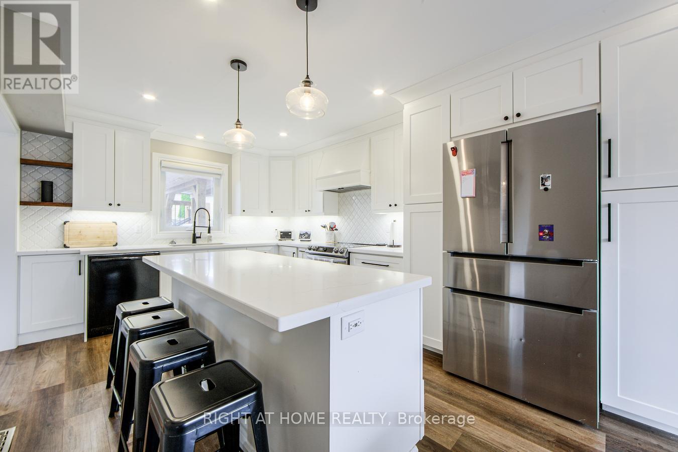 34 Lang Drive, Barrie (0 West), Ontario  L4N 0W3 - Photo 17 - S12434263
