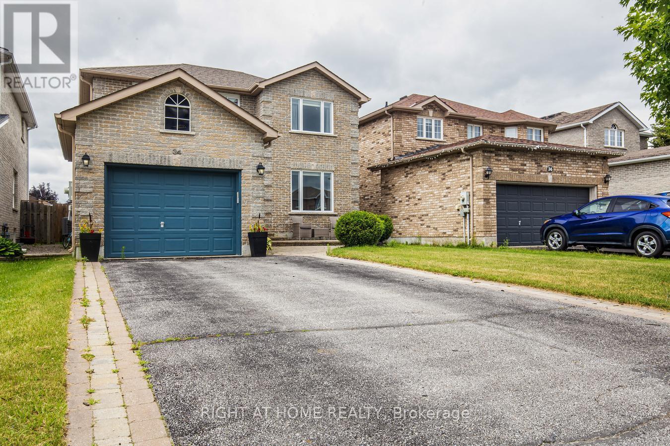 34 Lang Drive, Barrie (0 West), Ontario  L4N 0W3 - Photo 2 - S12434263