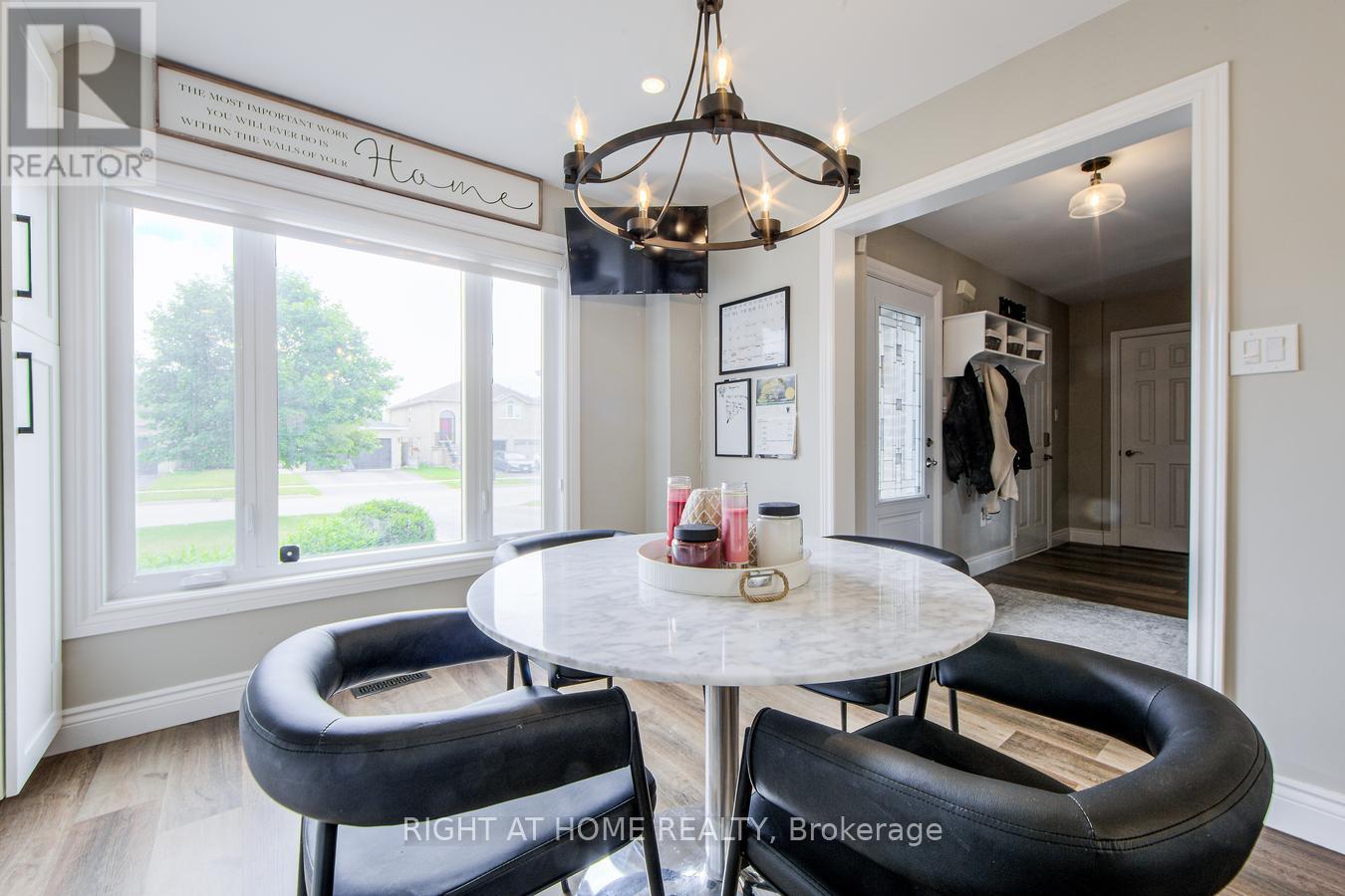 34 Lang Drive, Barrie (0 West), Ontario  L4N 0W3 - Photo 21 - S12434263