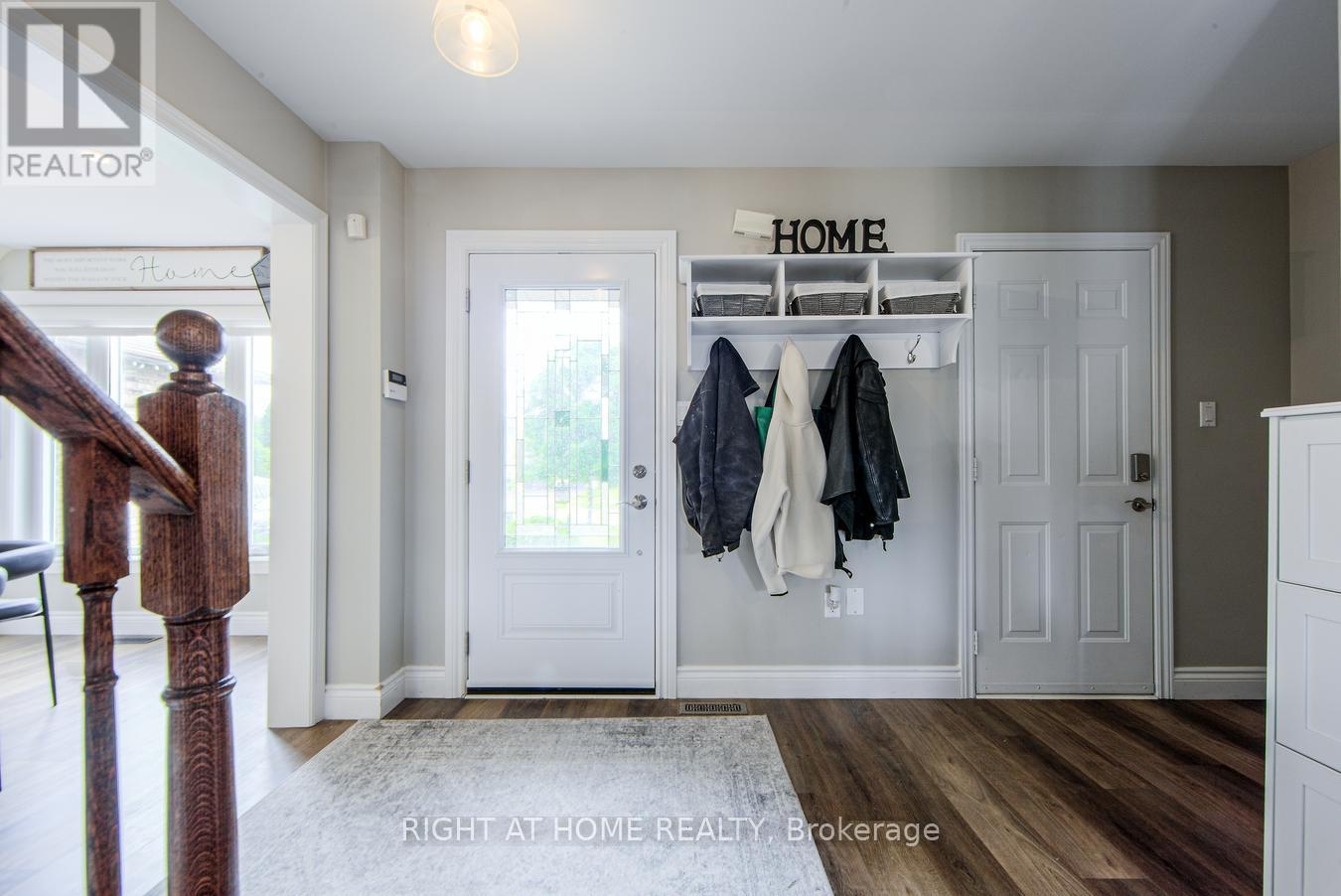 34 Lang Drive, Barrie (0 West), Ontario  L4N 0W3 - Photo 7 - S12434263