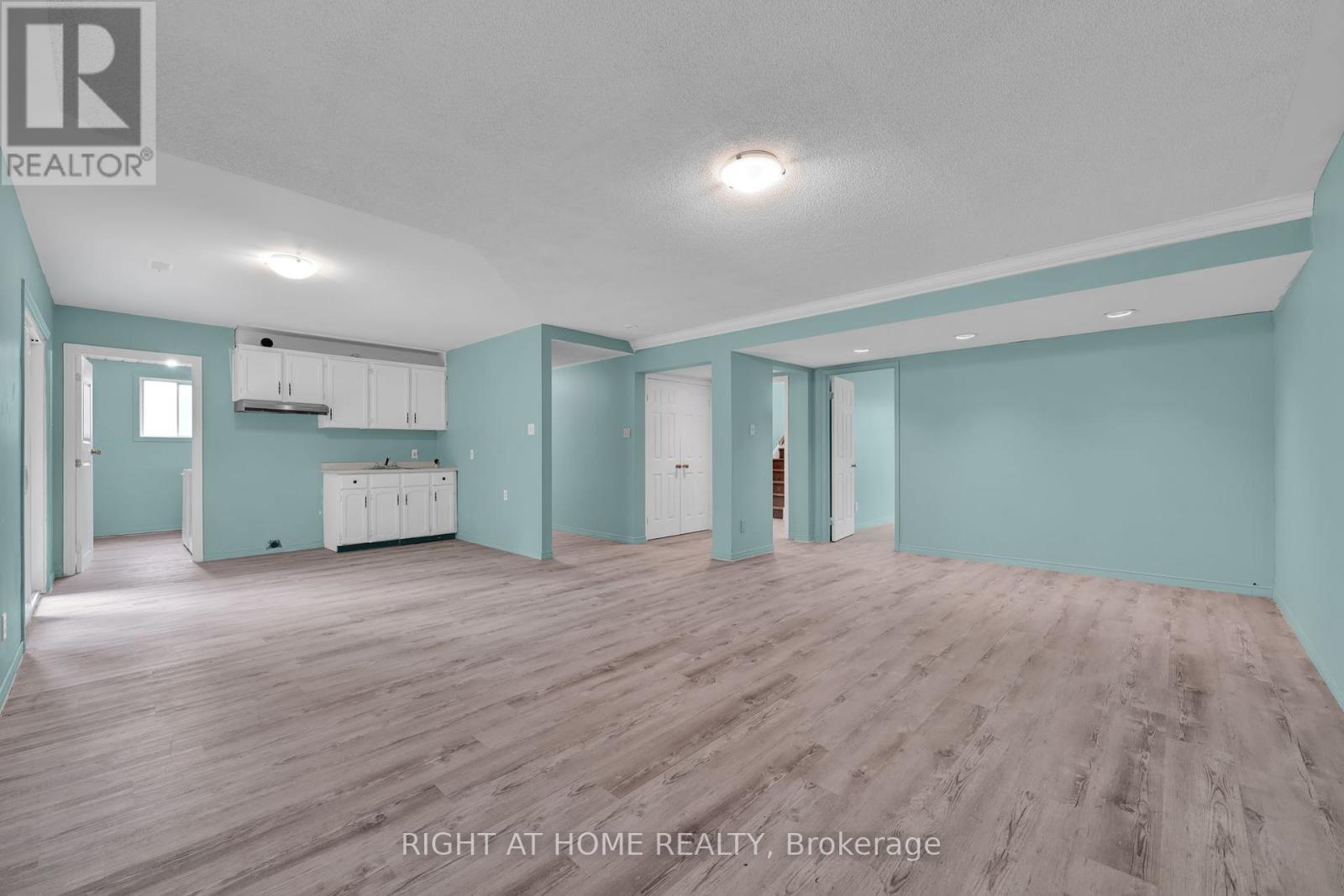 138 45th Street N, Wasaga Beach, Ontario  L9Z 1Z2 - Photo 16 - S12434286