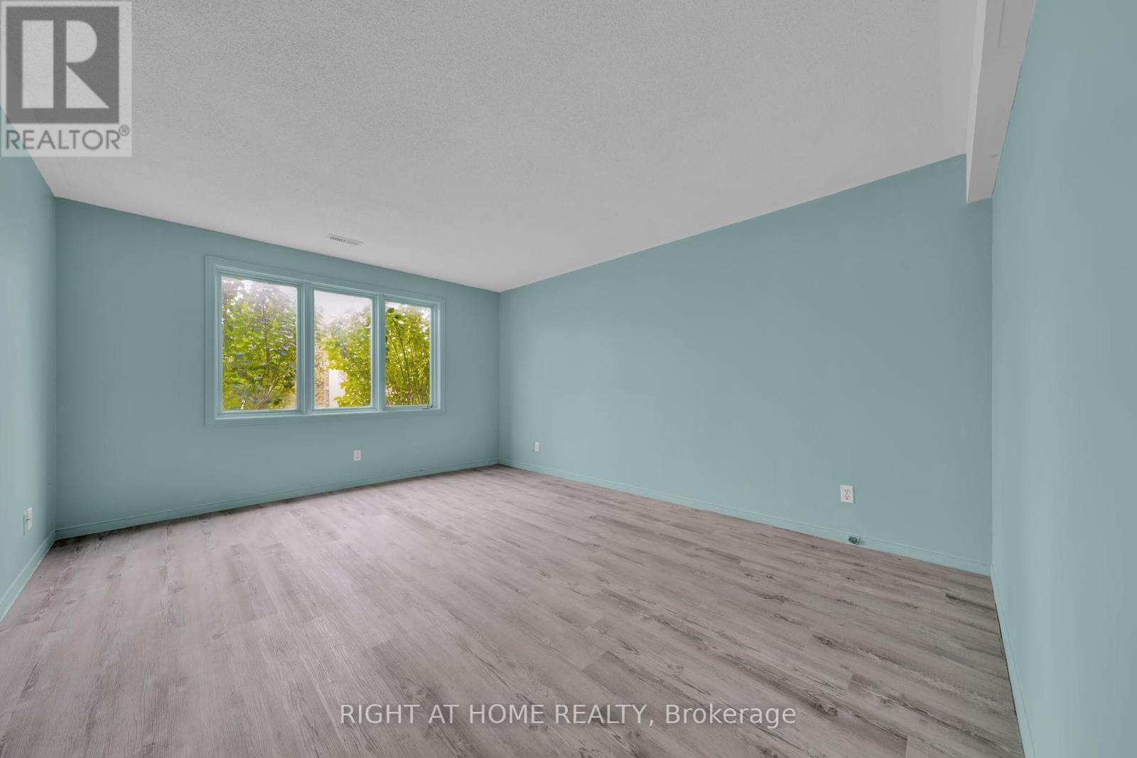 138 45th Street N, Wasaga Beach, Ontario  L9Z 1Z2 - Photo 18 - S12434286