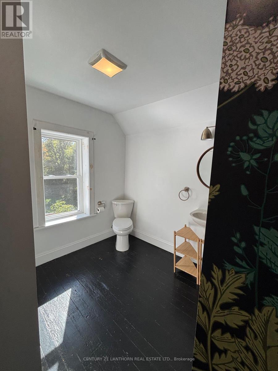 22 York Street, Prince Edward County, Ontario  K0K 2T0 - Photo 20 - X12434325