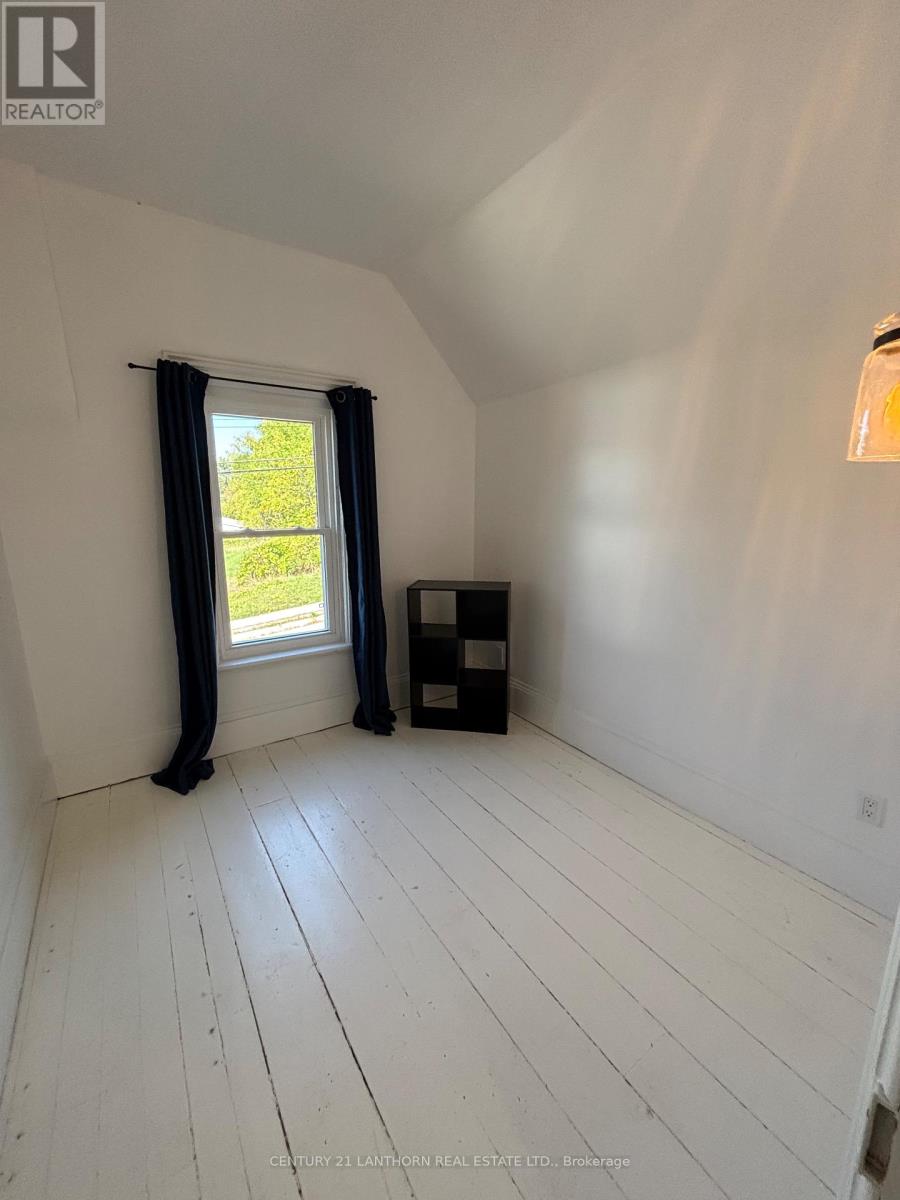 22 York Street, Prince Edward County, Ontario  K0K 2T0 - Photo 22 - X12434325