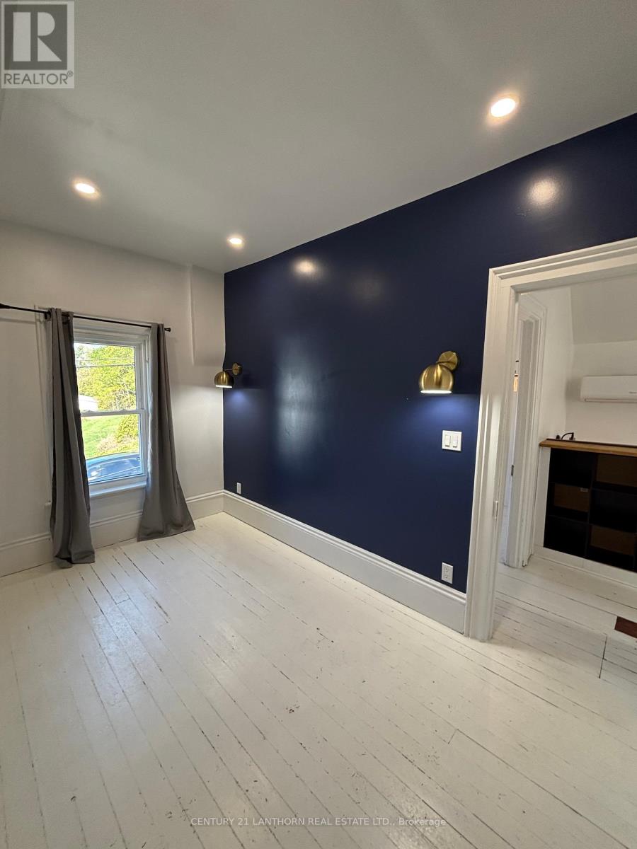 22 York Street, Prince Edward County, Ontario  K0K 2T0 - Photo 24 - X12434325